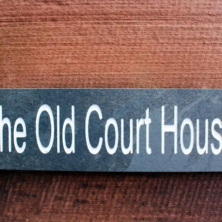 בית נופש The Old Court House *